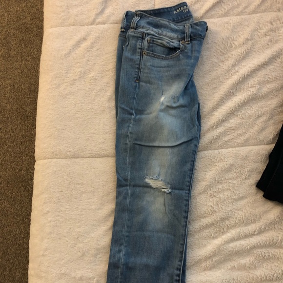 American Eagle Artist Crop Jeans - Picture 3 of 5